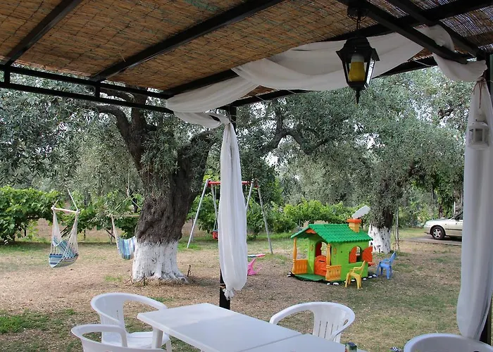 Διαμέρισμα Patroudis House *