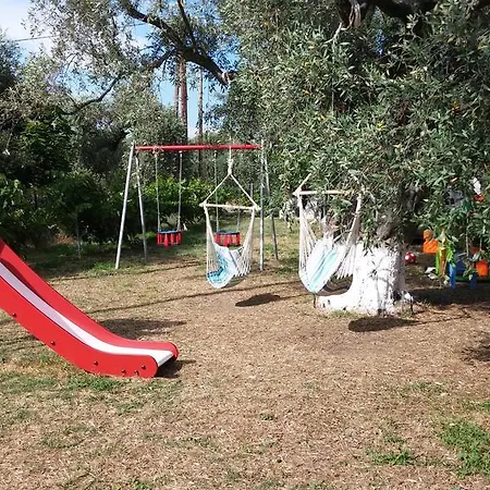 Patroudis House アパート *